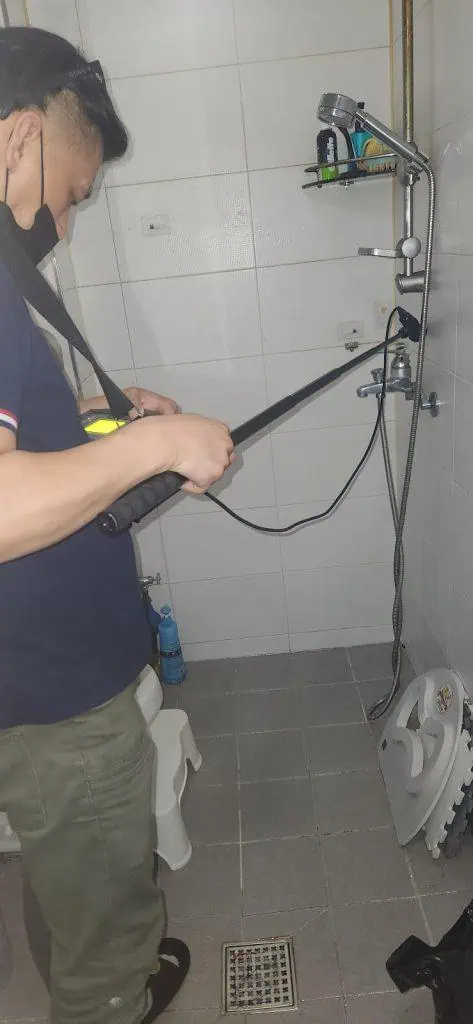 누수수리, 배수관 누수탐지, 누수종결 전문 서비스 제공.