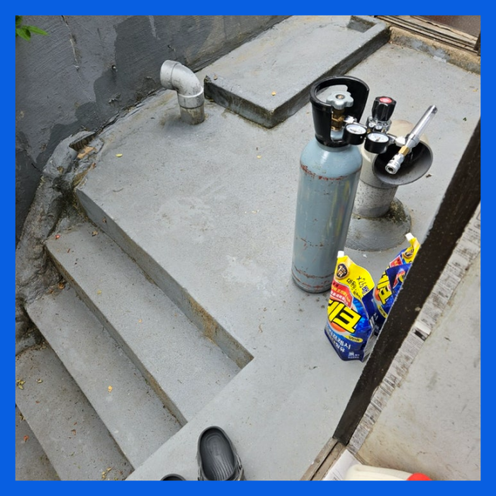 누수탐지하는 모습