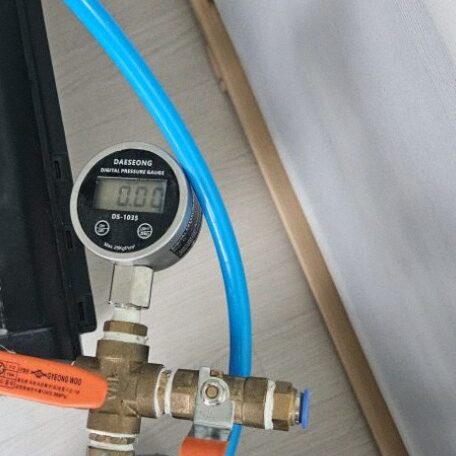 디지털 게이지를 활용한 배관 기밀 시험