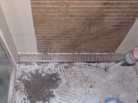 연수구 누수 복구 및 미장 작업 완료